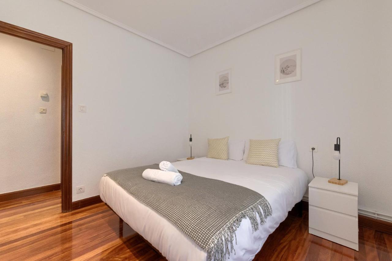Vivienda Turistica Junto Al Ayuntamiento Apartman Bilbao Kültér fotó